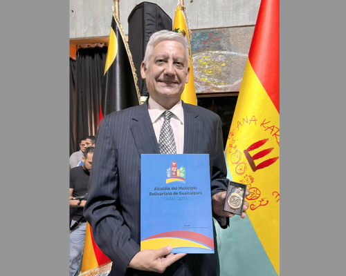 Cecilio Rosete recibió la Orden “Héroes de Venezuela”